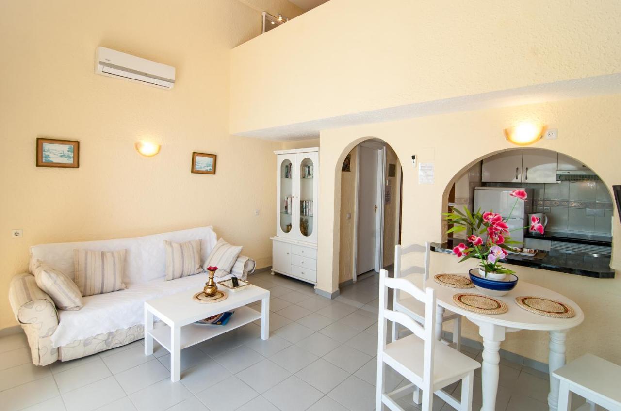 Skol 911A 1 Bedroom Duplex With Sea Views Marbella Eksteriør billede